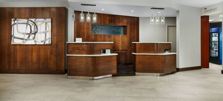 曼彻斯特波士顿地区机场万怡酒店(Courtyard by Marriott Manchester-Boston Regional Airport)图片