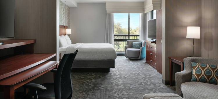 毛伊岛卡胡鲁伊机场万怡酒店(Courtyard by Marriott Maui Kahului Airport)图片