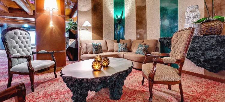 图亨大酒店(Tschuggen Grand Hotel - the Leading Hotels of the World)图片