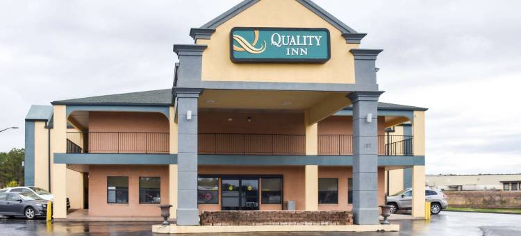 阿代尔斯维尔卡尔霍恩南品质酒店(Quality Inn Adairsville-Calhoun South)图片