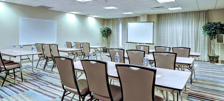 爱迪生南普兰菲尔德万枫套房酒店(Fairfield Inn & Suites Edison-South Plainfield)图片