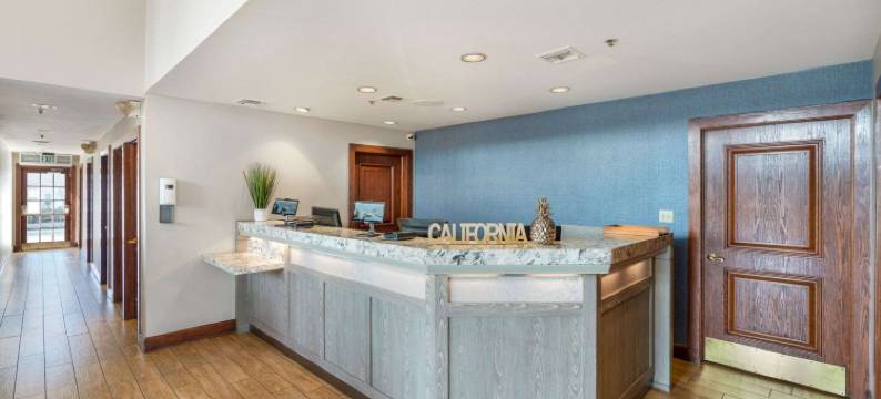 追逐套房酒店布雷亚-富勒顿(Chase Suite Hotel Brea Fullerton)图片