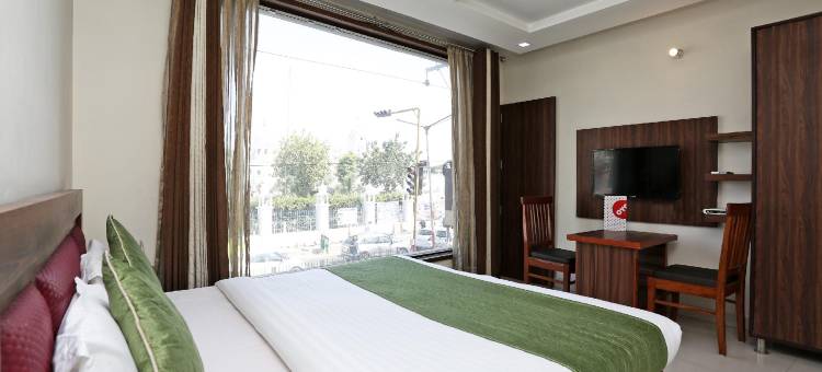 OYO 8590 海洋酒店(Hotel Sea)图片