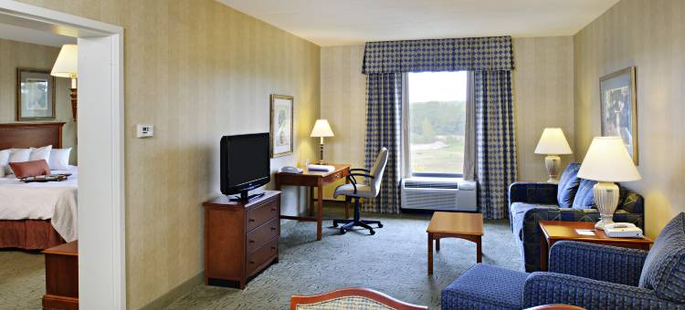 长岛布鲁克海文欢朋酒店(Hampton Inn Long Island-Brookhaven)图片