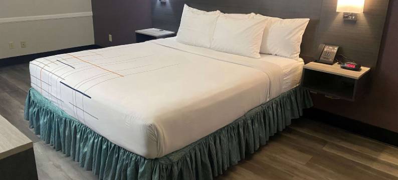 贝克斯菲尔德南拉昆塔温德姆酒店(La Quinta Inn by Wyndham Bakersfield South)图片