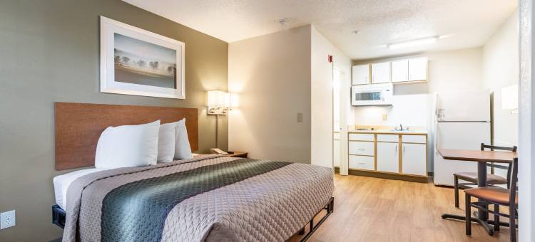 亚特兰大东北桃树角霍姆汤公寓(HomeTowne Studios Atlanta NE - Peachtree Corners)图片