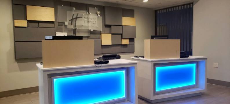 智选假日套房酒店林肯机场(Holiday Inn Express & Suites LINCOLN AIRPORT by IHG)图片