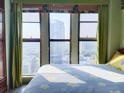 蕾蕾名宿公寓(北泉路分店)