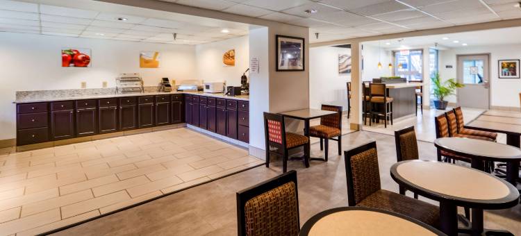 达拉姆医学中心贝斯特韦斯特SureStay Plus酒店(SureStay Plus Hotel by Best Western Durham Medical Center)图片