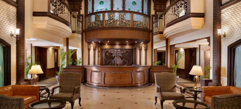 慕苏里玛尔路温德姆华美达酒店(Ramada by Wyndham Mussoorie Mall Road)图片