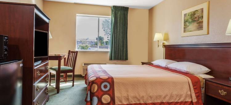 迪克森-加州大学戴维斯分校速8酒店(Harvest Inn Dixon UC Davis)图片