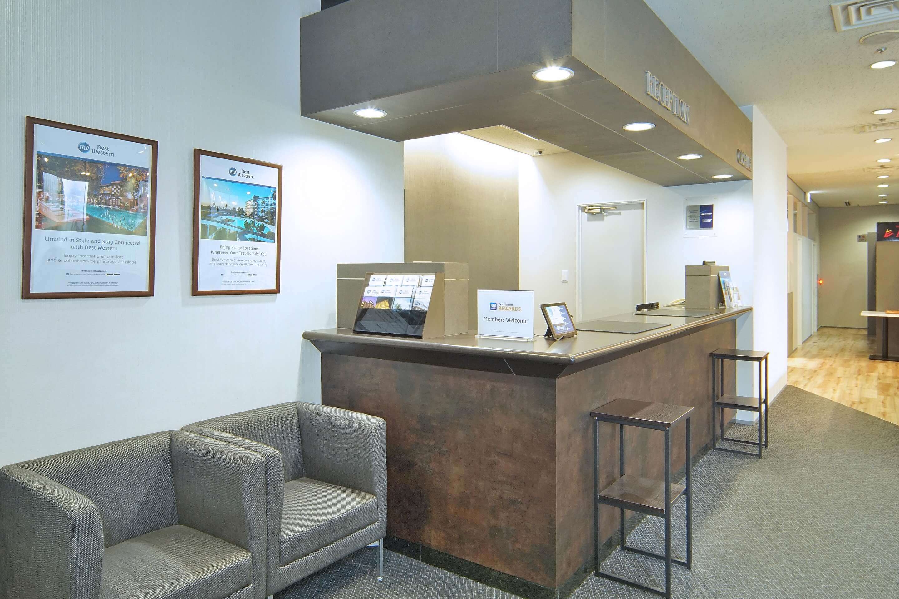 Best Western Osaka TsukamotoHotel Overview