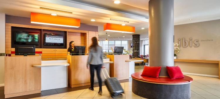 宜必思巴塞罗那玛瑞迪那酒店(Ibis Barcelona Meridiana)图片