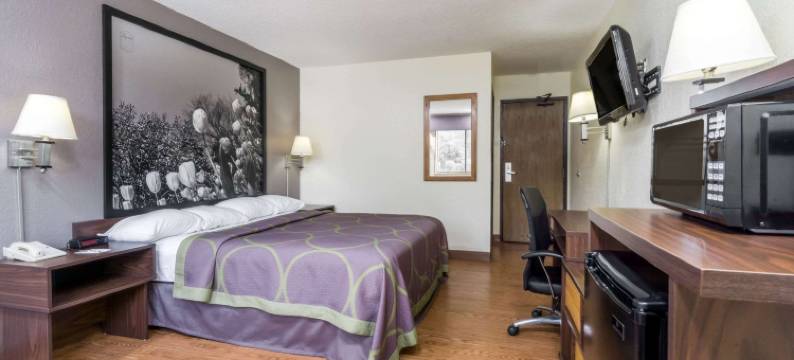 曾斯维尔温德姆速8酒店(Super 8 by Wyndham Zanesville)图片