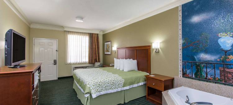 比格斯普林戴斯套房酒店(Days Inn & Suites by Wyndham Big Spring)图片