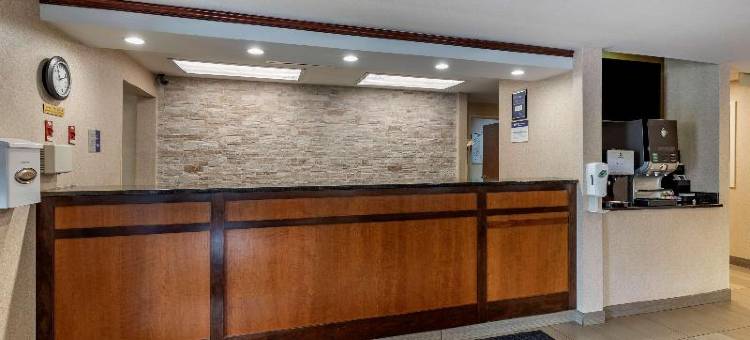 路易斯维尔贝斯特韦斯特优质套房酒店(Best Western Plus Louisville Inn  Suites)图片