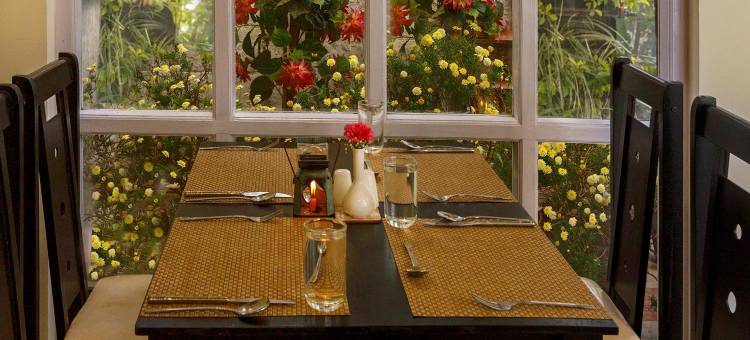 自然度假村及住宿的玫瑰木(Rosewood by Nature Resorts and Stays)图片