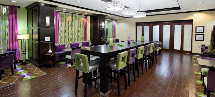 希尔顿欢朋酒店-比维尔(Hampton Inn Beeville)图片