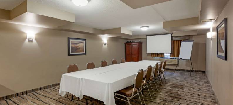 库契钦贝斯特韦斯特优质酒店(Best Western Plus Orillia Hotel)图片