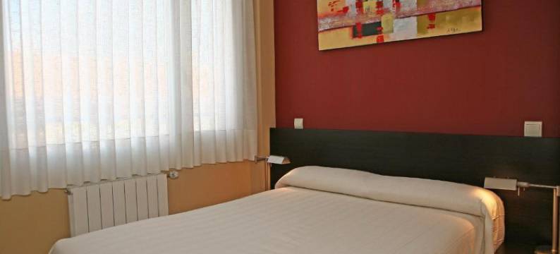 波蒂奥普拉亚公寓(Apartamentos Playa de Portio)图片