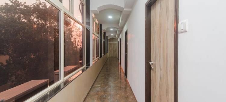 Hotel O Divine Residency Near Phoenix Marketcity图片