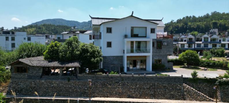 连城培田泊烟渚别墅图片