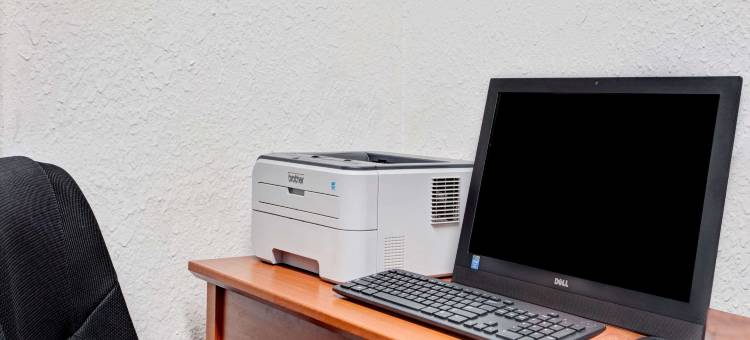 珍珠市-杰克逊机场温德姆华美达酒店(Ramada by Wyndham Pearl/Jackson Airport)图片