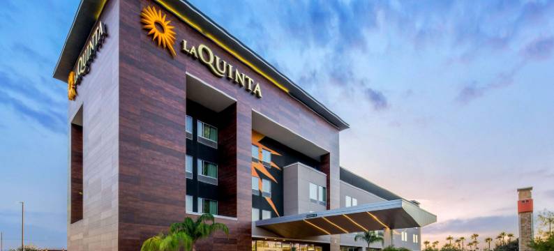 迈克艾伦会议中心拉昆塔温德姆套房酒店(La Quinta Inn & Suites by Wyndham McAllen Convention Center)图片