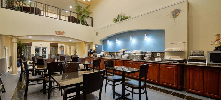 卡廷马贝斯特韦斯特优质套房酒店(Best Western Plus Cutting Horse Inn  Suites)图片