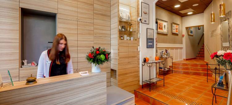 基里亚德酒店-亚维侬大殿宫(Kyriad Avignon - Palais des Papes)图片