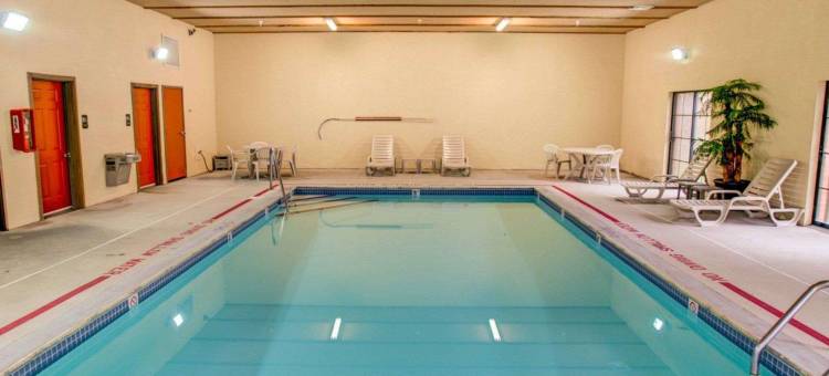 匹兹堡机场舒适套房酒店(Comfort Suites Pittsburgh Airport)图片
