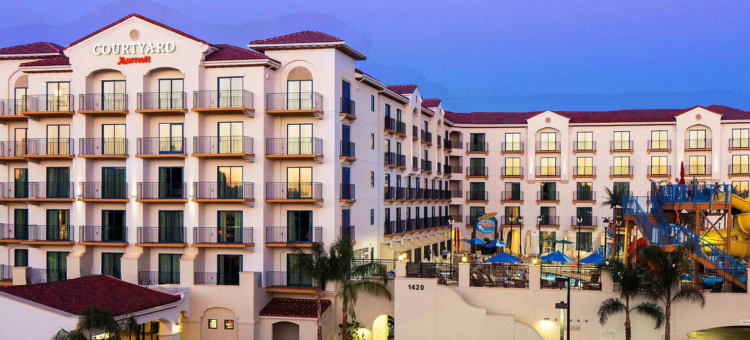 阿纳海姆主题乐园入口万怡酒店(Courtyard by Marriott Anaheim Theme Park Entrance)图片