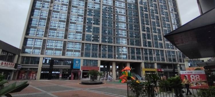 和雅奢绘美宿公寓(番禺大道北1号分店)图片