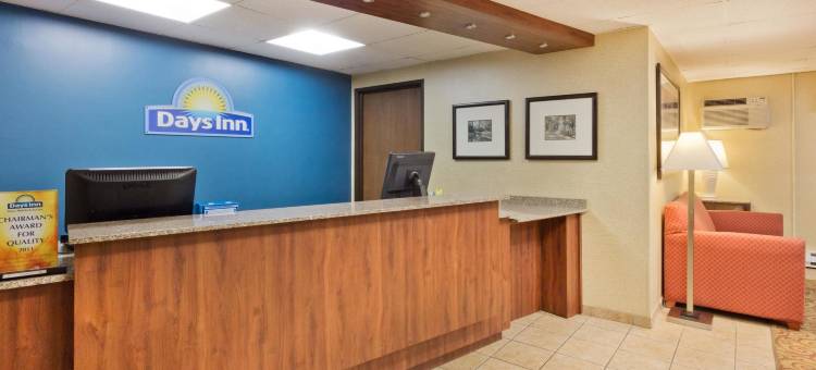 温德姆戴斯酒店罗克福德 I-90 娱乐场区(Days Inn by Wyndham Rockford I-90 Casino District)图片