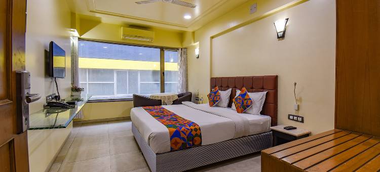 Fabhotel Sr瓦卡德(FabHotel SR Wakad - Nr Mall of Millenium)图片