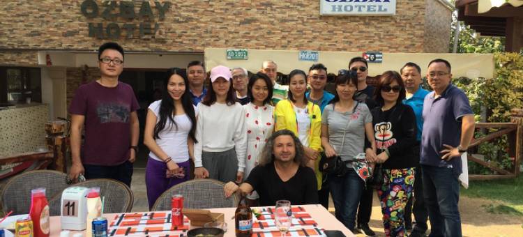 厄兹巴伊酒店(Ozbay Hotel)图片