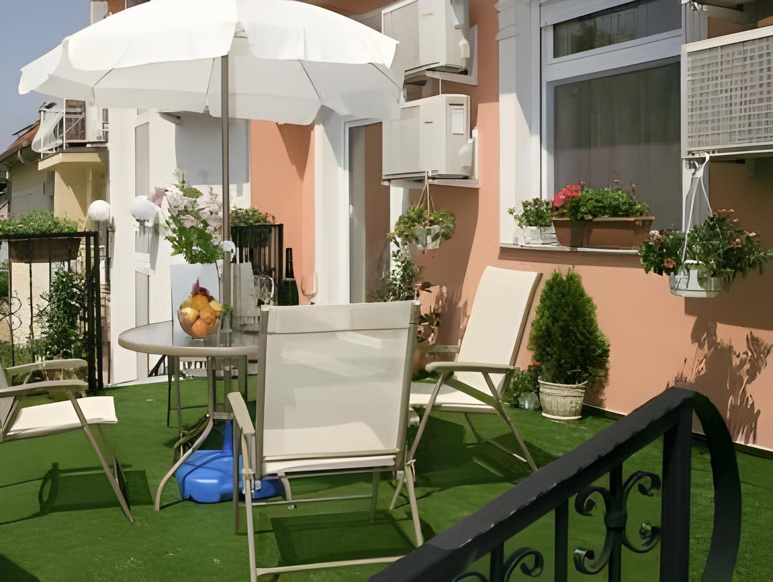 Hotel Isabell GyőrOver view