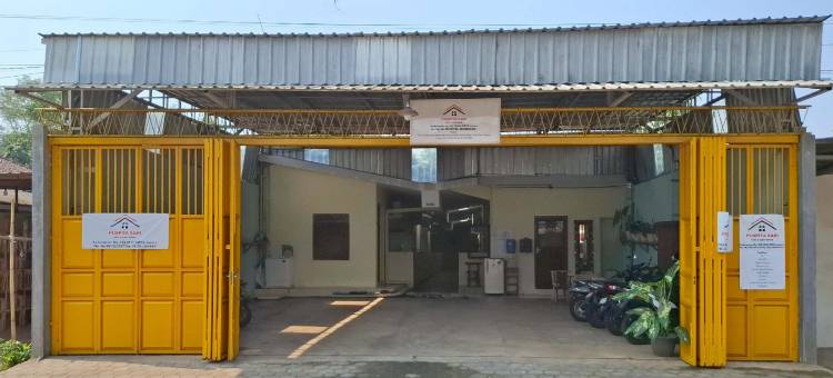 RedDoorz near Alun Alun Jepara图片