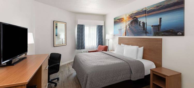 比洛克西海滩戴斯酒店(Days Inn by Wyndham Biloxi Beach)图片