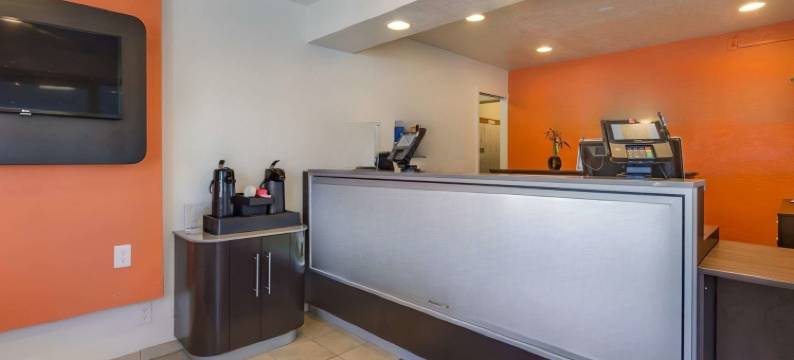 丹佛莱克伍德 6 号汽车旅馆(Motel 6 - Lakewood, CO)(Motel 6 Lakewood, CO - Denver)图片