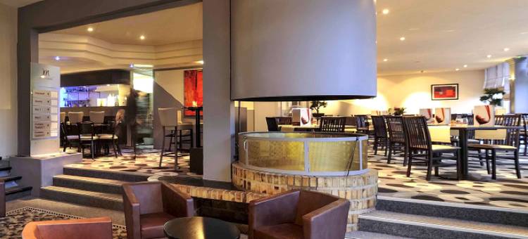 鲁昂瓦勒德勒伊美居酒店(Hôtel Mercure Rouen Val-De-Reuil)图片
