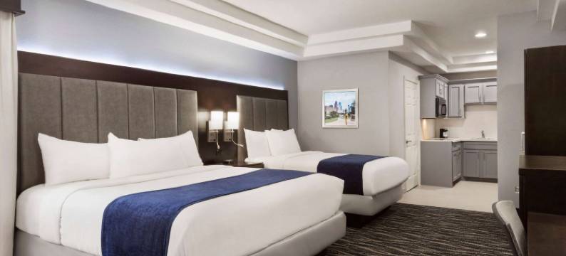 休斯顿荷比机场戴斯套房酒店(Days Inn & Suites by Wyndham Houston Hobby Airport)图片