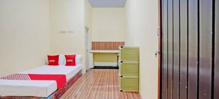 OYO Life 92920 Rumah Kost Azca图片
