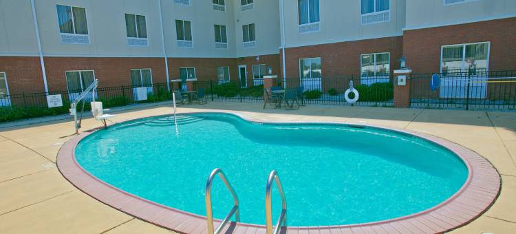 智选假日套房酒店布鲁克海文国家实验室(Holiday Inn Express & Suites BROOKHAVEN by IHG)图片