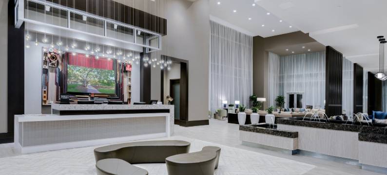 希尔顿安泊酒店-克利奇站(Embassy Suites College Station)图片