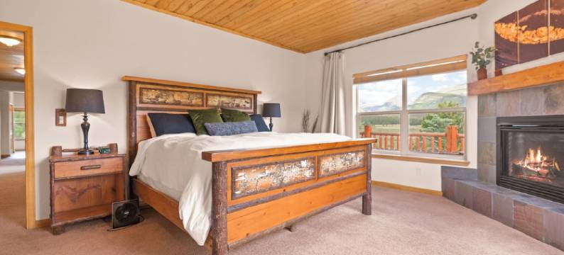 Elegant 5Br Mountain Cabin w/ Hot Tub Close to Breckenridge图片