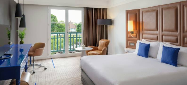 巴黎竞技场圣云万丽酒店(Renaissance Paris Hippodrome de St. Cloud Hotel)图片