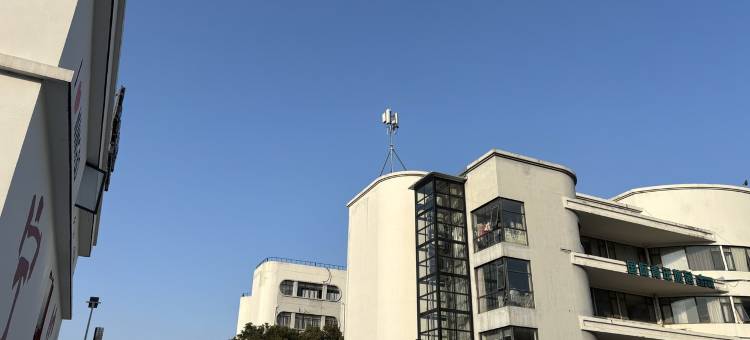 Pe酒店式民宿(徐戎路分店)图片