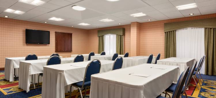 希尔顿欢朋酒店-沃伦顿(Hampton Inn Warrenton)图片