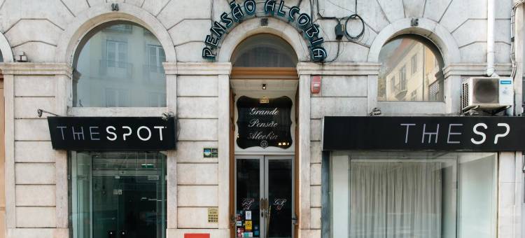 阿露比雅格兰德彭沙住宅酒店(Grande Pensão Residencial Alcobia)图片